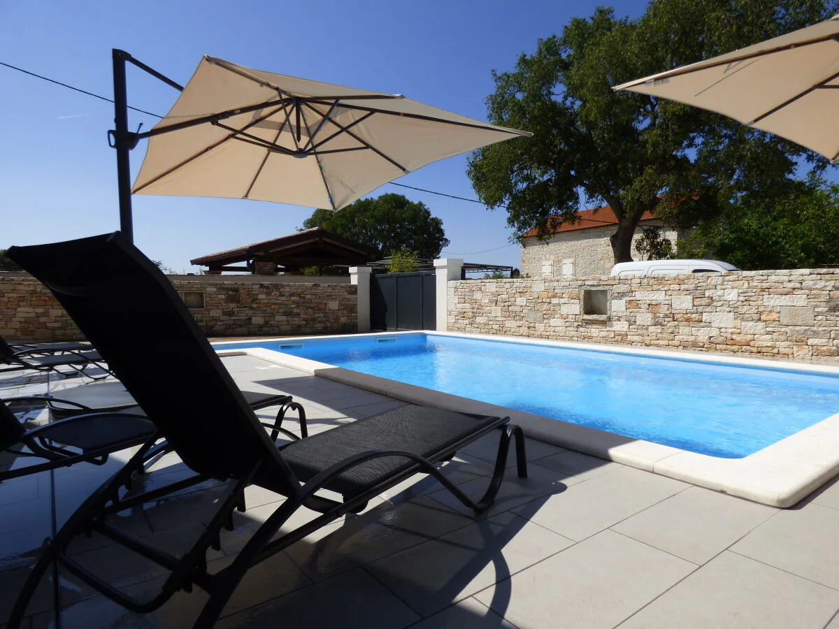 Villa Anita with pool - Outdoor photo 2