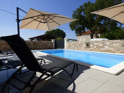 Villa Anita with pool - Outdoor photo 2