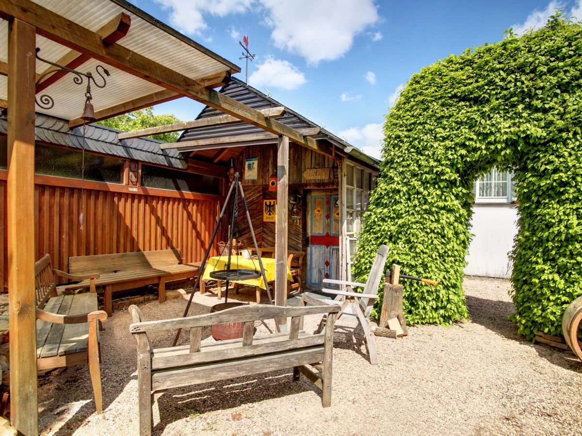 Holiday house "Heinrich" - Outdoor photo 4