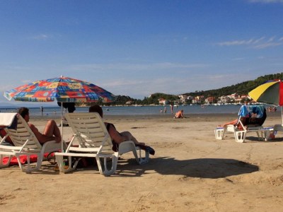 Holiday apartment Mel on sandy beach - Environment photo 24
