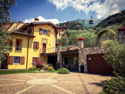 Residence La Perla - Outdoor photo 12