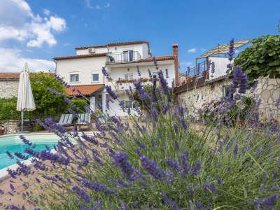 Holiday house in Kujichi - Outdoor photo 9