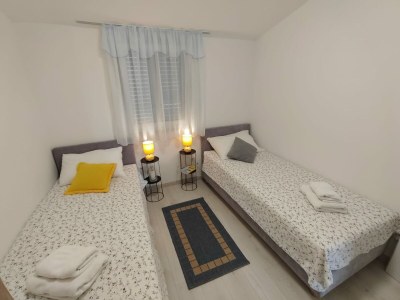 Holiday apartment Luton - Heating pool & Jacuzzi & sea view - Features photo 24