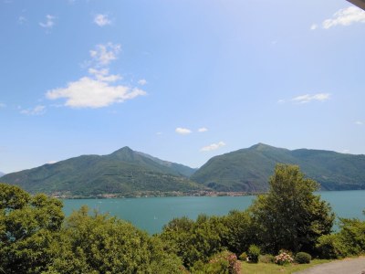 Holiday house White house - Lake view Villetta - Outdoor photo 4