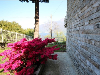 Holiday house White house - Lake view Villetta - Outdoor photo 7