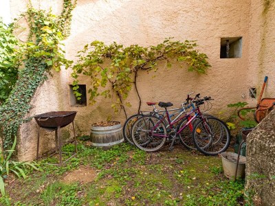 Holiday house Dog friendly holiday home in Roussillon - 446 ROU - Outdoor photo 5