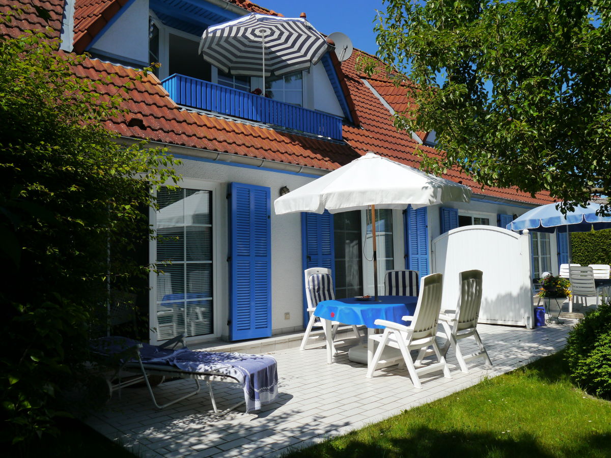 Holiday apartment "Hafenkoje" - Outdoor photo 4