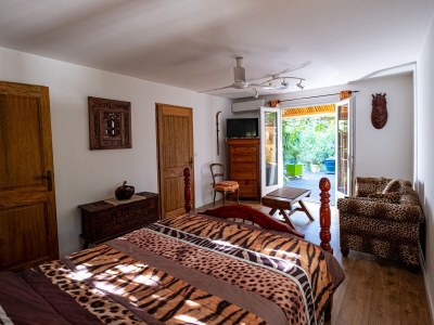 Holiday house with pool at the edge of the "Massif des Maures" - 852 CUE - Features photo 27