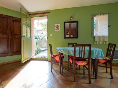 Holiday house in calm surroundings in the Luberon - 219 ROU - Features photo 11