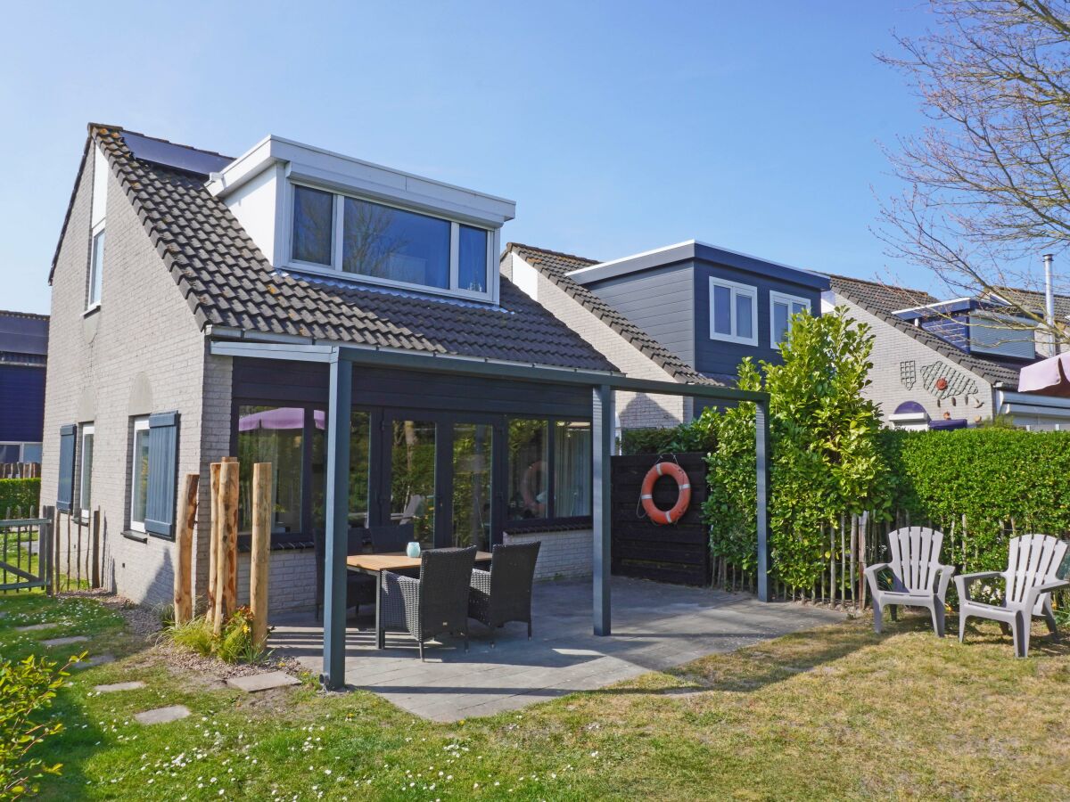 Holiday house Grevelingen 12 - Outdoor photo 2