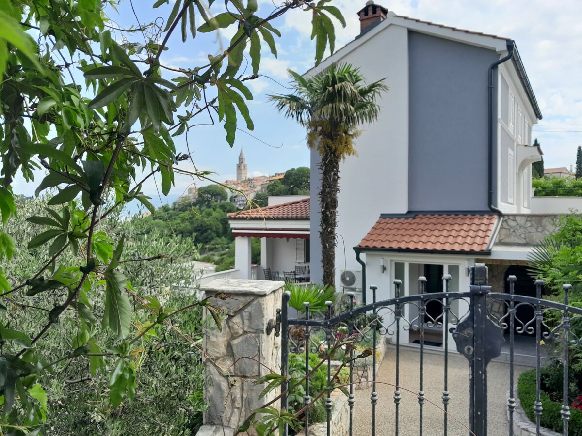 Holiday apartment Branko 1 – Dachgeschosswohnung mit Meerblick auf die Altstadt, zentrale Lage - Outdoor photo 2