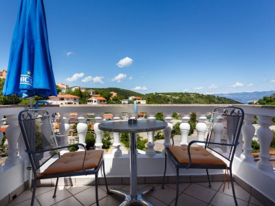 Holiday apartment Branko 1 – Dachgeschosswohnung mit Meerblick auf die Altstadt, zentrale Lage - Features photo 16