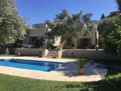 Villa Kato Vatos in Kamilari - Villa