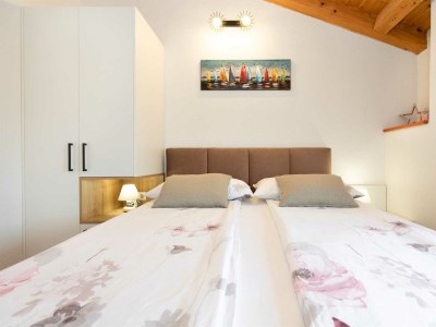 Holiday house IVA with heated pool - Features photo 40