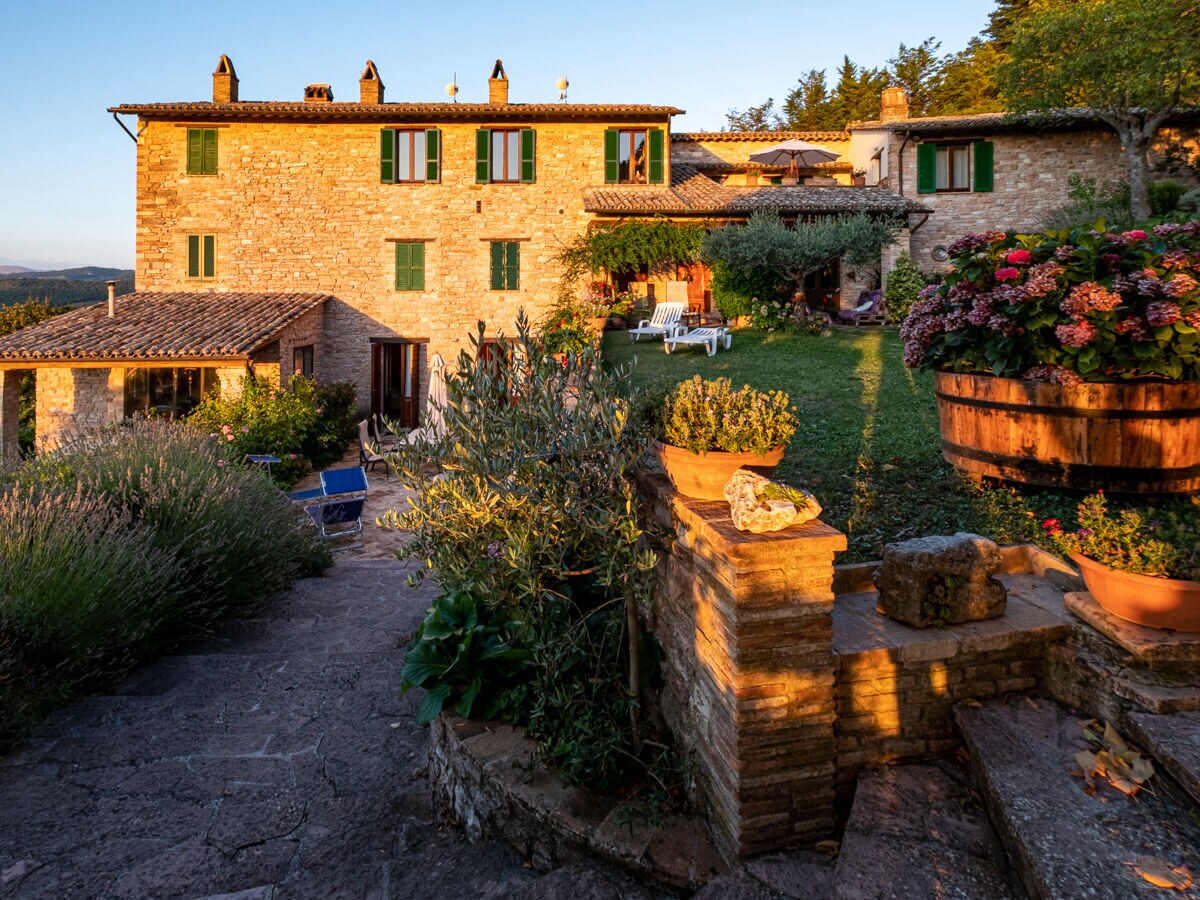 Holiday apartment Comfortable holiday apartment in an old farmhouse with pool - 429 ASS - Outdoor photo 2