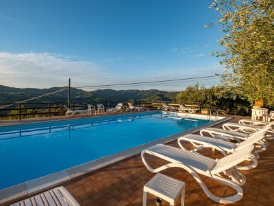 Holiday apartment Comfortable holiday apartment in an old farmhouse with pool - 429 ASS - Outdoor photo 11