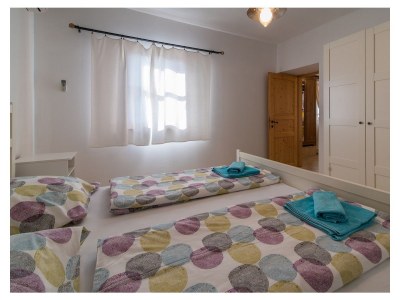 Holiday apartment Marjan – 100 m² große Terrasse, Steinhaus mit Garten - Features photo 12