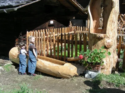 Alpine hut At the Grossglockner in a secluded location - Environment photo 11