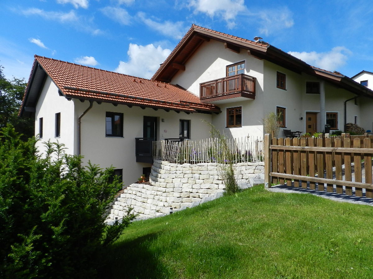 Holiday apartment "Elisabeth" in Mag House. - Outdoor photo 2