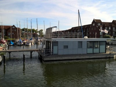 Apartment Lovely apartment with view of marina - Environment photo 16