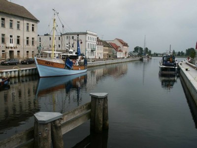 Apartment Lovely apartment with view of marina - Environment photo 18