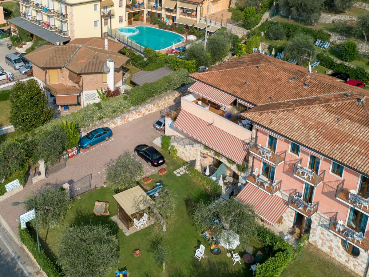 Holiday apartment Margherita Cozy Studio by the Lake - Outdoor photo 2