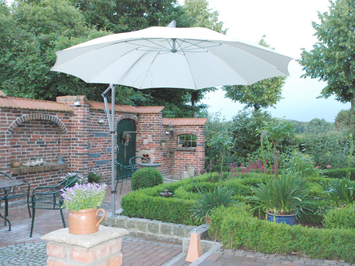 Holiday apartment Lindengarten - Outdoor photo 3