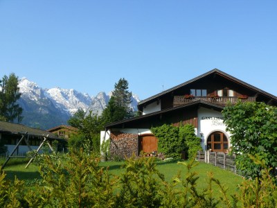 Holiday apartment Boarlehof Guesthouse in Garmisch-Partenkirchen - Holiday apartment