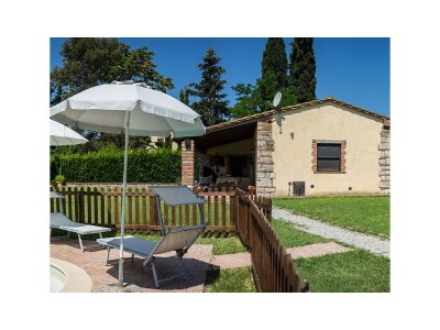 Holiday house with garden, pool and view of Volterra - 439 VOL - Outdoor photo 4