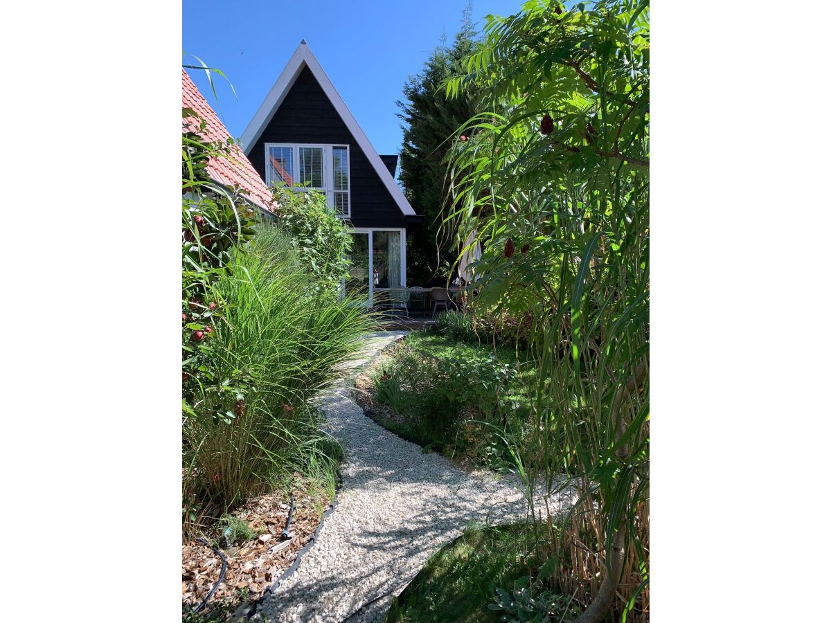 Holiday house Ferienwohnung Bergen - Outdoor photo 3