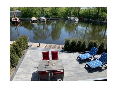 Holiday house In Lemmer with boat and 11m jetty - Outdoor photo 4