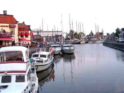 Holiday house In Lemmer with boat and 11m jetty - Environment photo 26