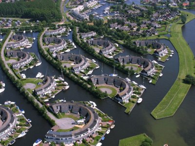 Holiday house In Lemmer with boat and 11m jetty - Document photo 41