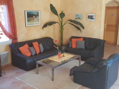 Villa Clapiers with pool - Features photo 13