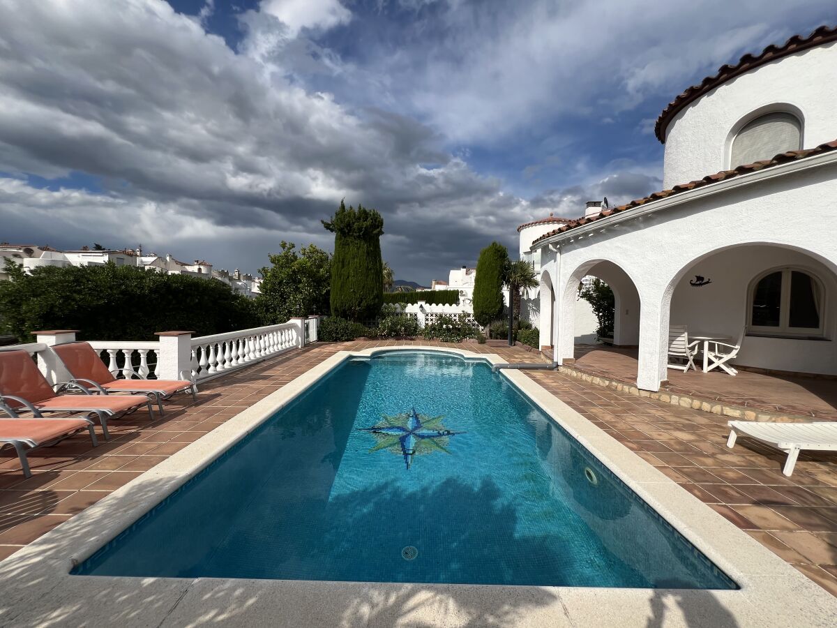 Villa Tower Villa at Canal Paradies 28 with Pool - Outdoor photo 3