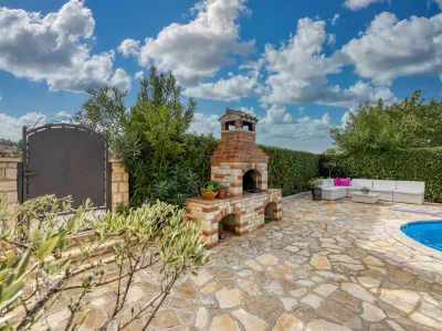 Holiday apartment Marinela mit Pool - Outdoor photo 3