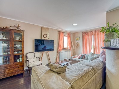 Holiday apartment Marinela mit Pool - Features photo 7