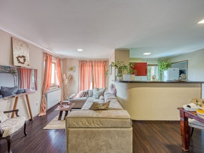 Holiday apartment Marinela mit Pool - Features photo 9