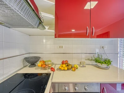 Holiday apartment Marinela mit Pool - Features photo 12