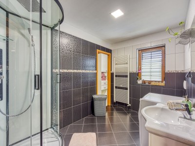 Holiday apartment Marinela mit Pool - Features photo 16