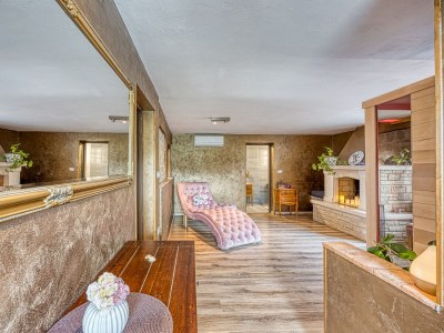 Holiday apartment Marinela mit Pool - Features photo 18