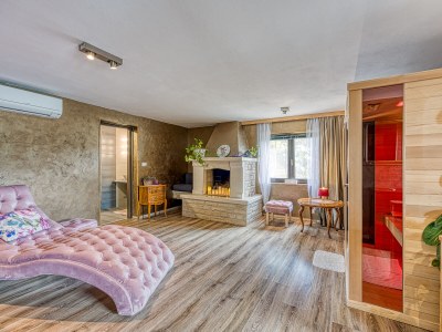 Holiday apartment Marinela mit Pool - Features photo 19