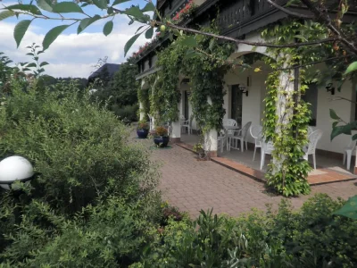 Holiday apartment Pension Bergblick - Outdoor photo 4