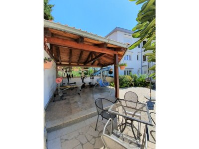 Holiday apartment Apartment Angela with pool - Outdoor photo 12