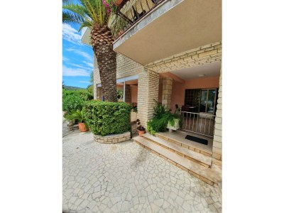 Holiday apartment Apartment Angela with pool - Features photo 33