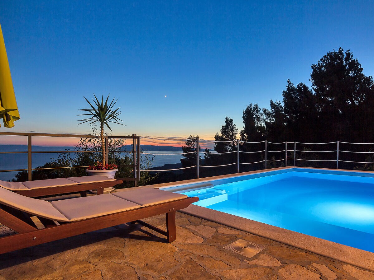 Holiday house Ivana in Tucepi with Pool - Outdoor photo 4