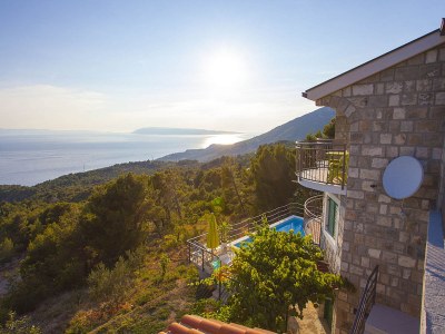 Holiday house Ivana in Tucepi with Pool - Outdoor photo 12