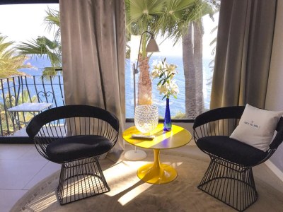 Holiday apartment Luxurious Ocean Front holiday home - Features photo 14