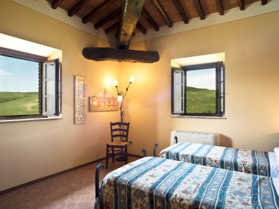 Holiday apartment Podere Campaini 3-room apartment with pool - Features photo 12
