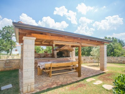 Holiday house Haus mit Schwimmbad "Nevena" - Outdoor photo 9